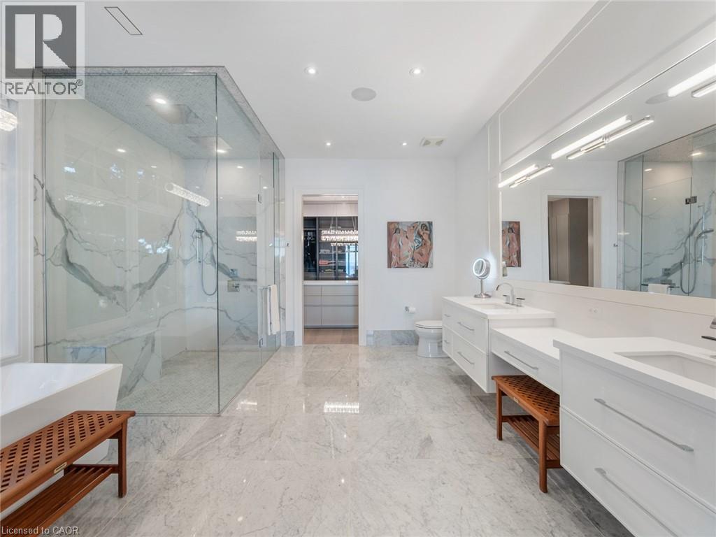 Photo 33 of 140 Secord Lane, Burlington ON