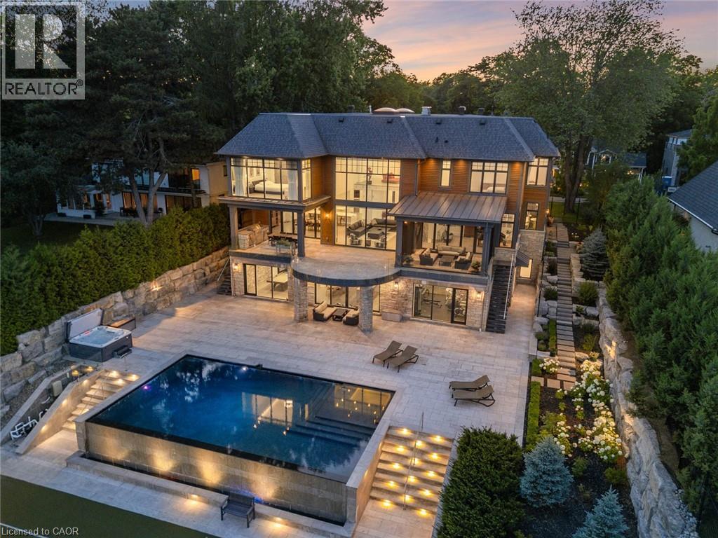 Photo 35 of 140 Secord Lane, Burlington ON