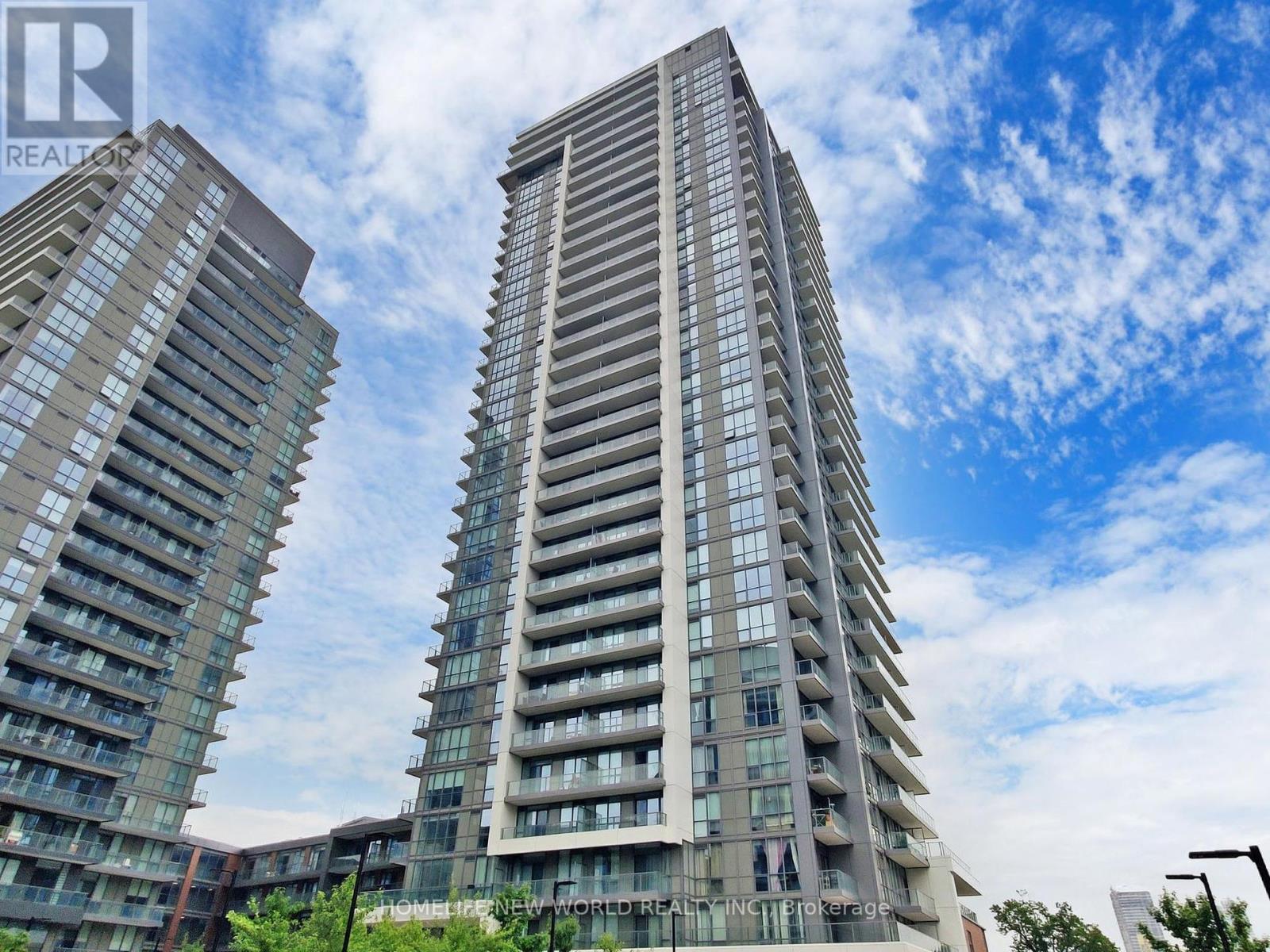 Photo 13 of 1610 32 Forest Manor Road, Toronto ON