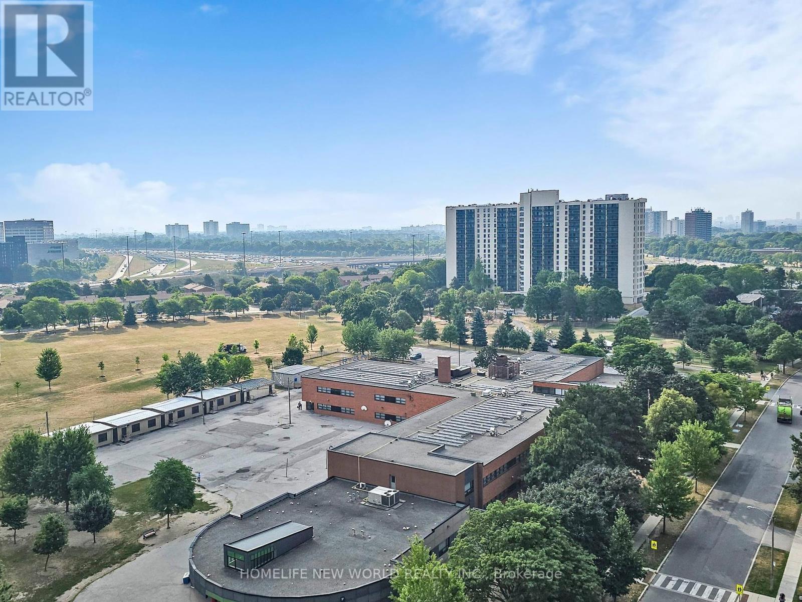 Photo 21 of 1610 32 Forest Manor Road, Toronto ON