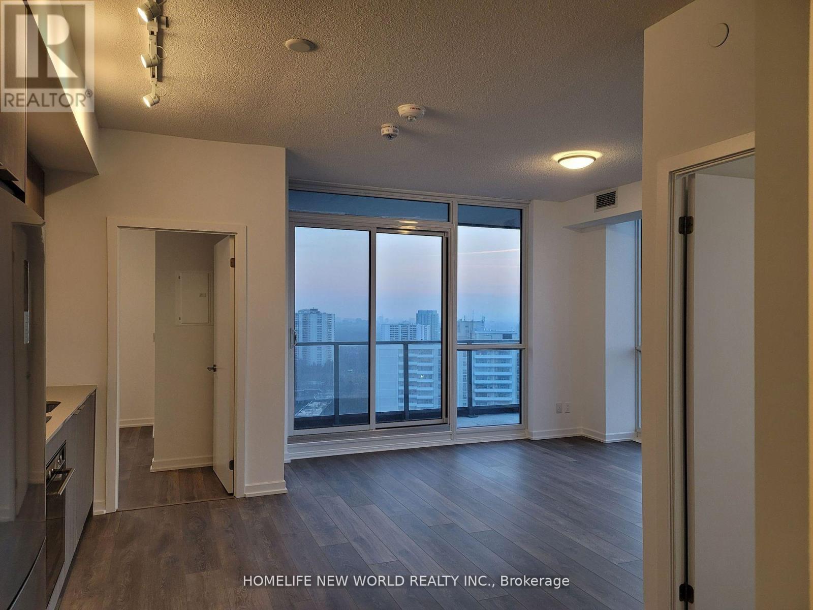 Photo 30 of 1610 32 Forest Manor Road, Toronto ON