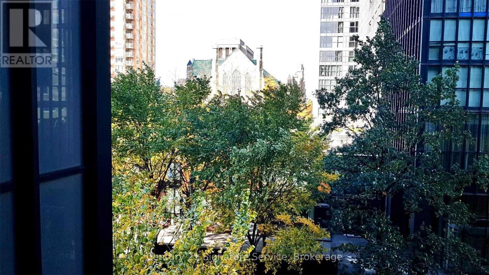 Photo 10 of 411 101 Charles Street E, Toronto ON