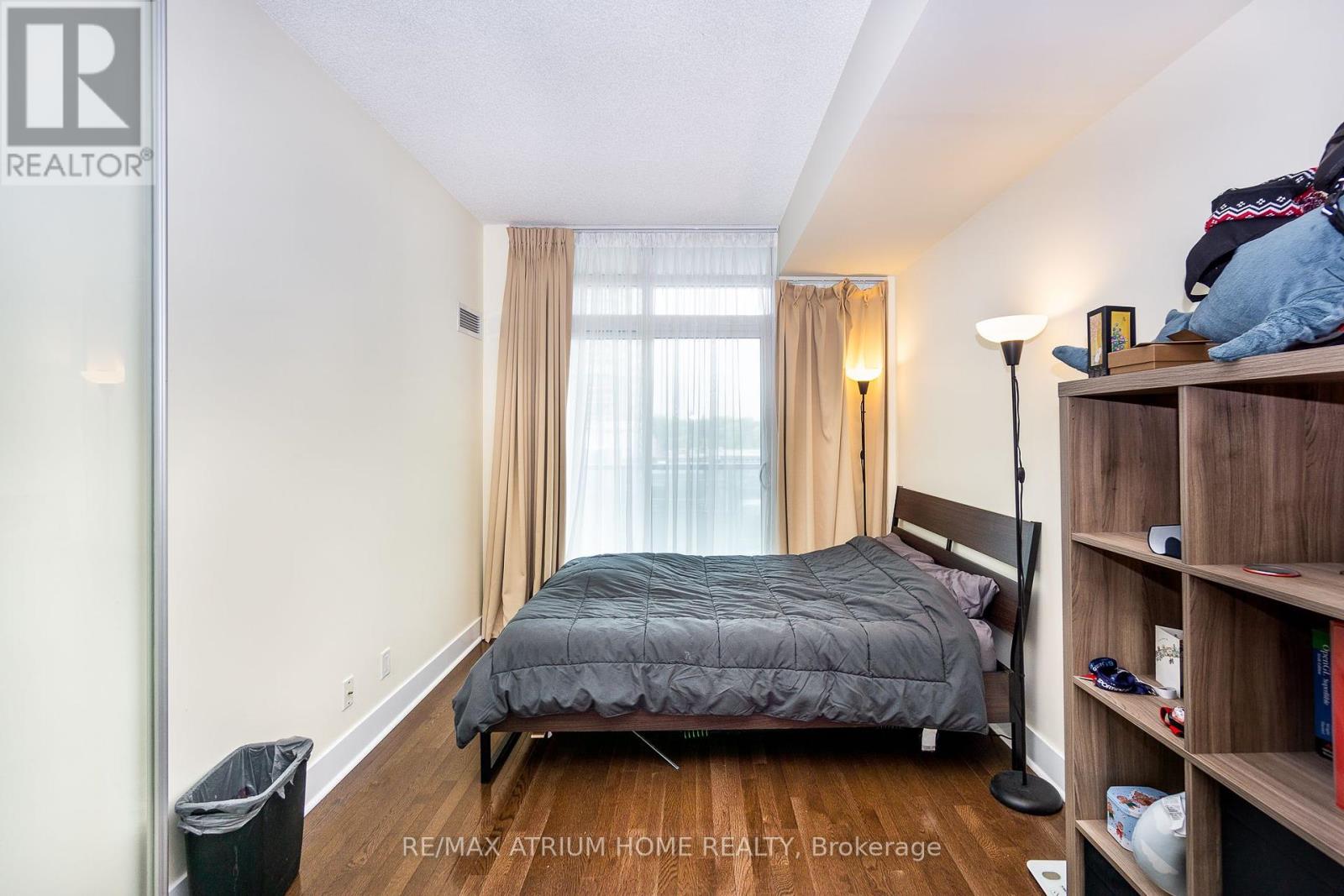Photo 17 of 410 26 Norton Avenue, Toronto ON