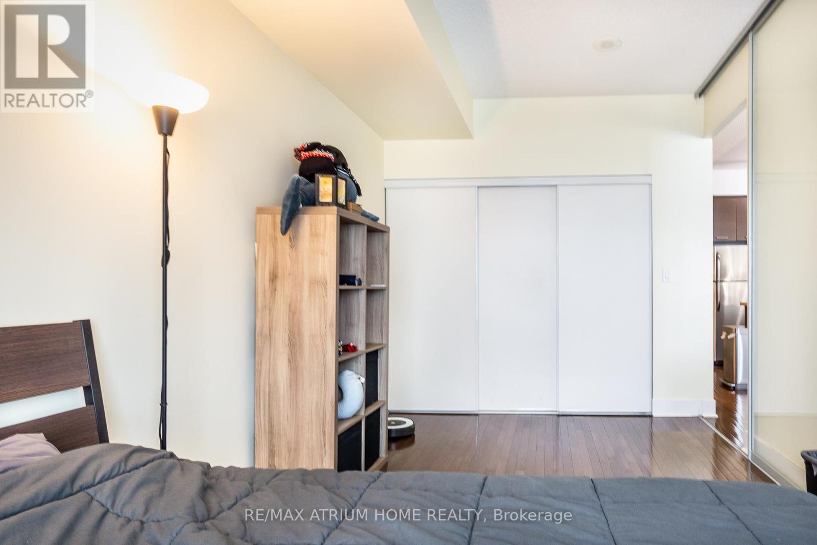 Photo 13 of 410 26 Norton Avenue, Toronto ON
