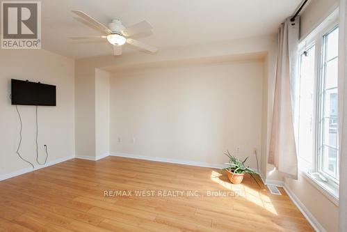 Photo 29 of 861 Bourne Crescent, Oshawa ON