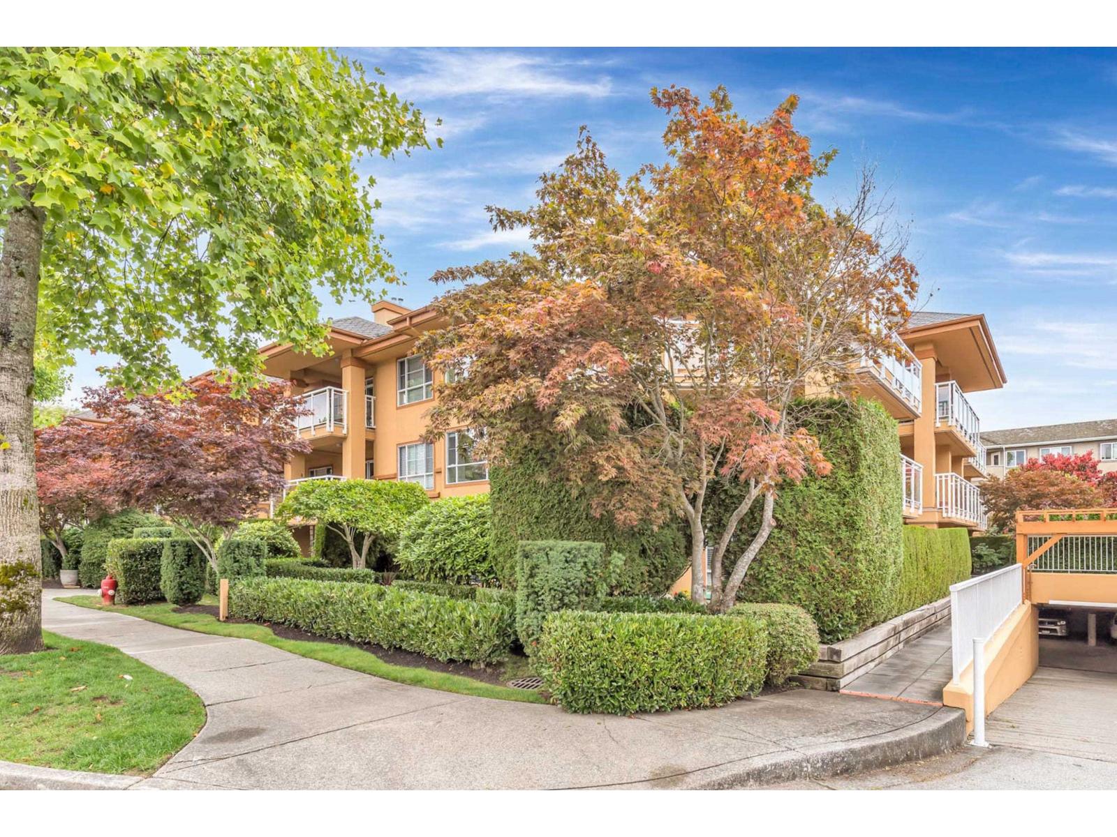 Photo 36 of 304 15155 22 Avenue, Surrey BC