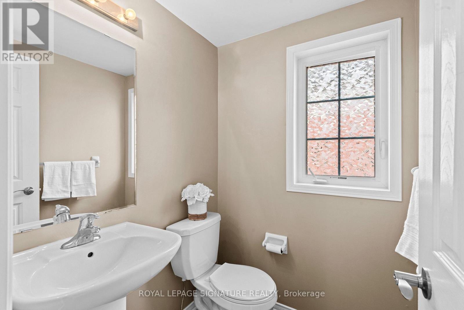 Photo 28 of 898 Audley Road N, Ajax ON