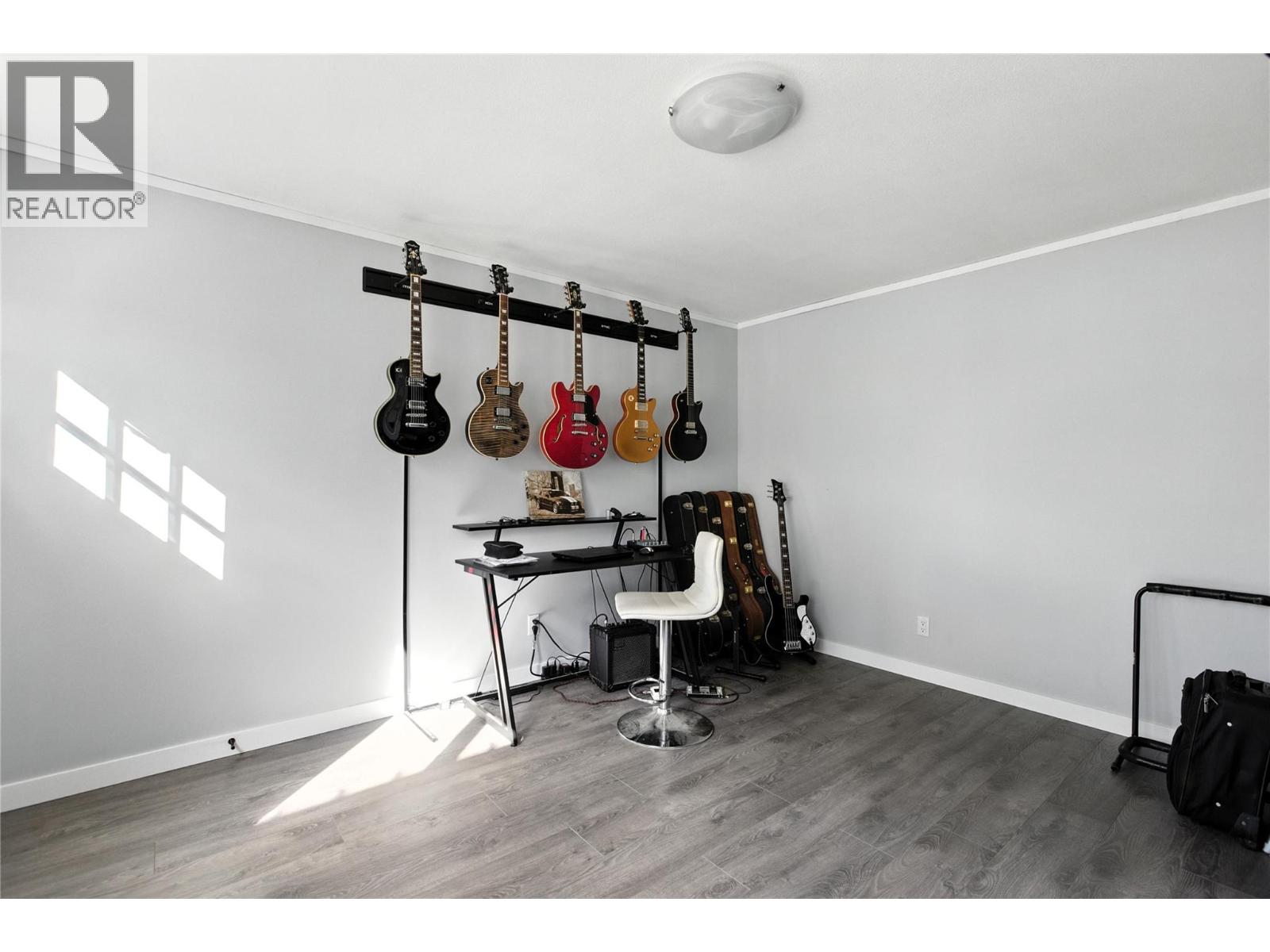 Photo 30 of 7061 Watson E Drive, Kamloops BC