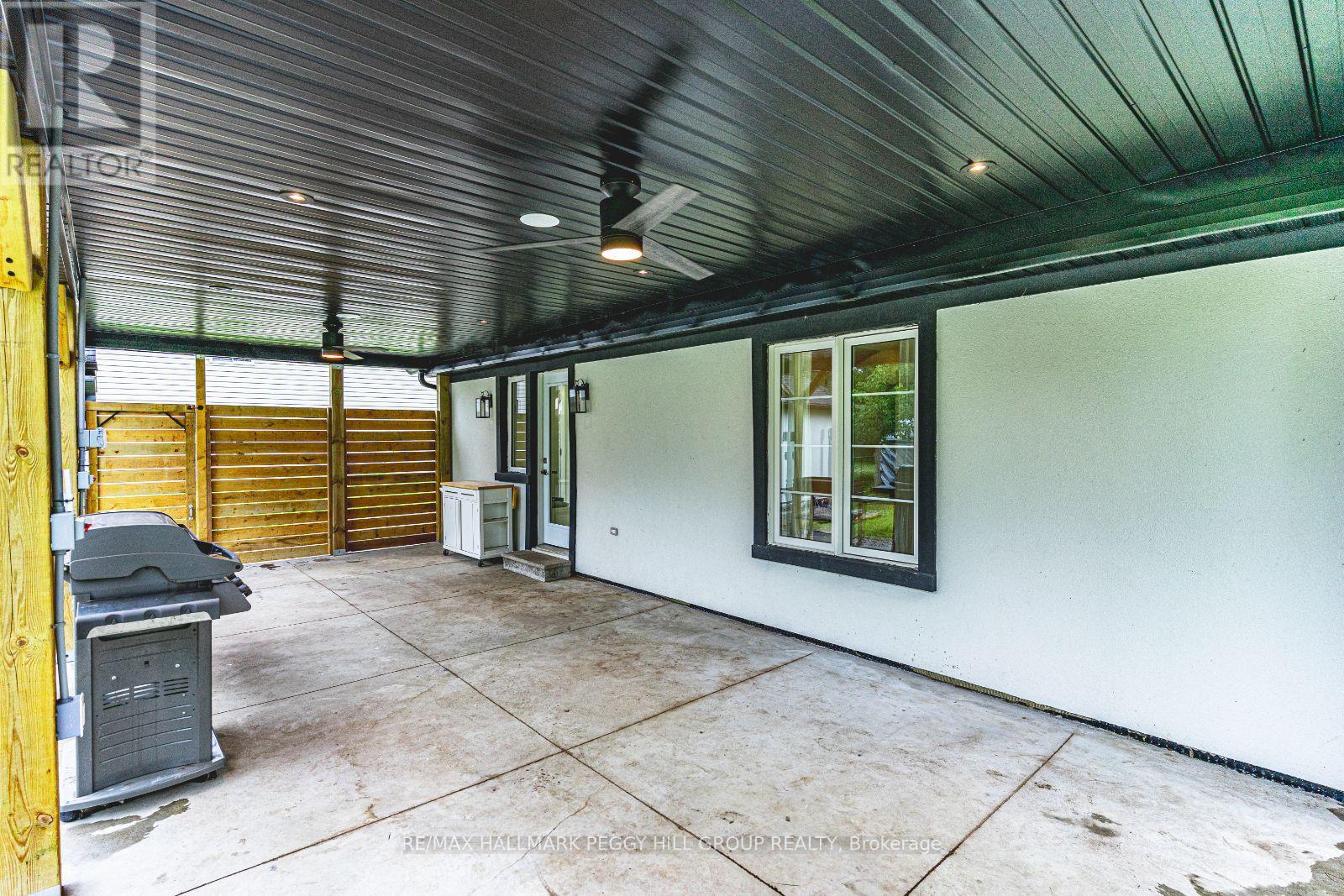 Photo 12 of 1011 Gilmore Avenue, Innisfil ON
