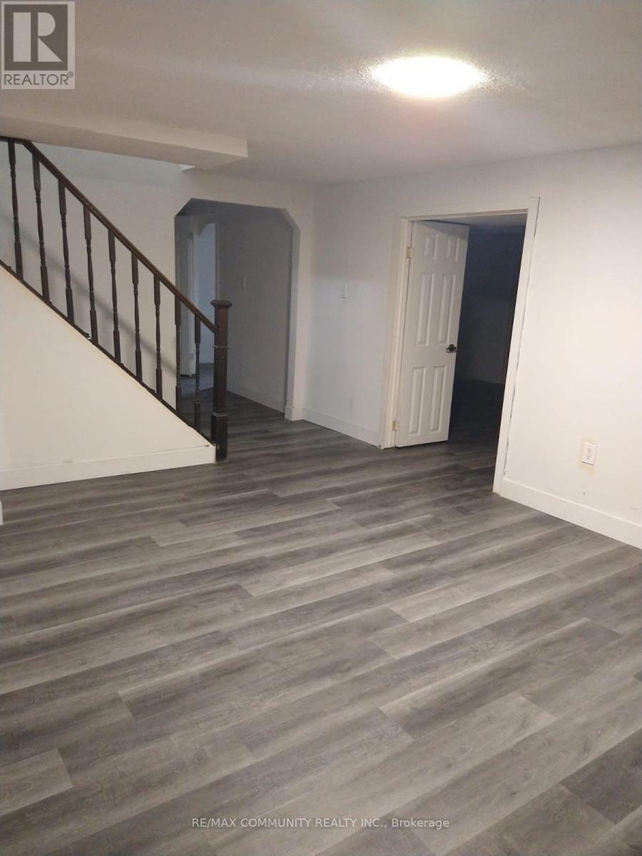 Photo 3 of 25 George Street, New Tecumseth ON