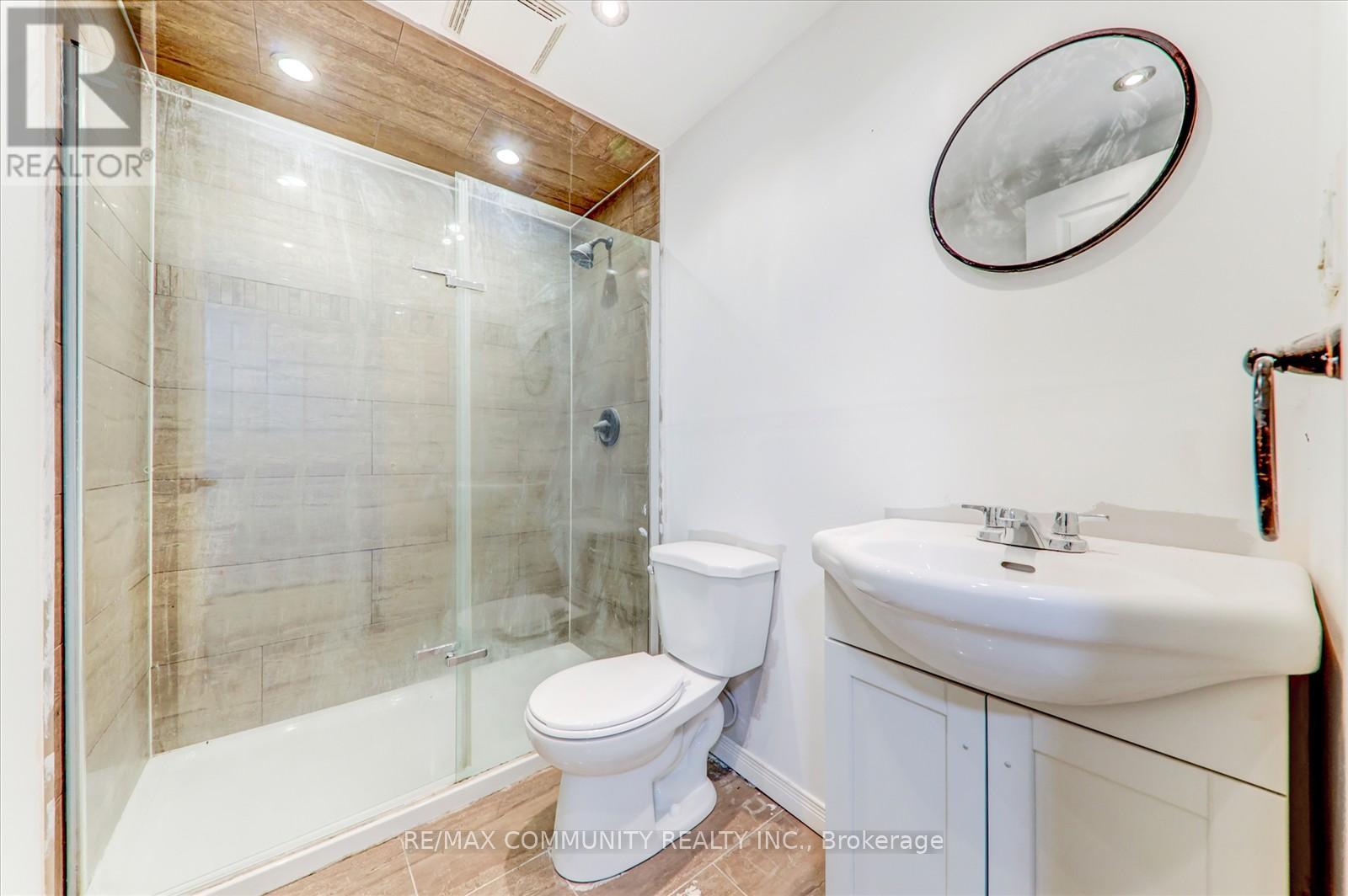 Photo 5 of 25 George Street, New Tecumseth ON