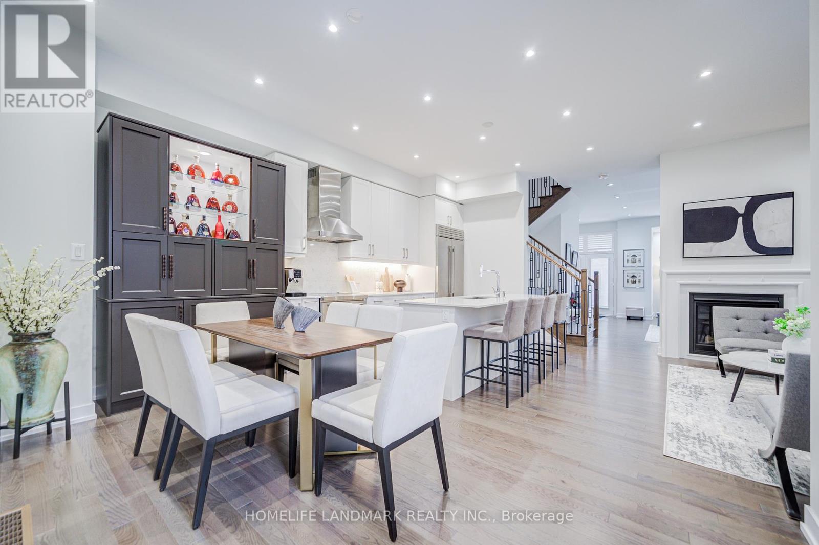 Photo 33 of 33 Golden Fern Street, Markham ON