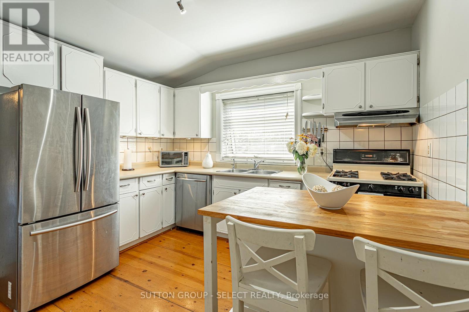 Photo 12 of 716 William Street, London East ON