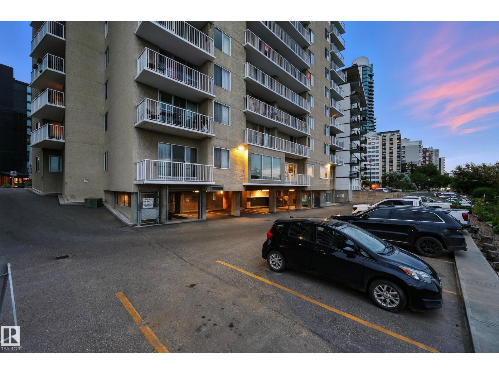 Photo 21 of 1502 12121 Jasper Av Nw, Edmonton AB