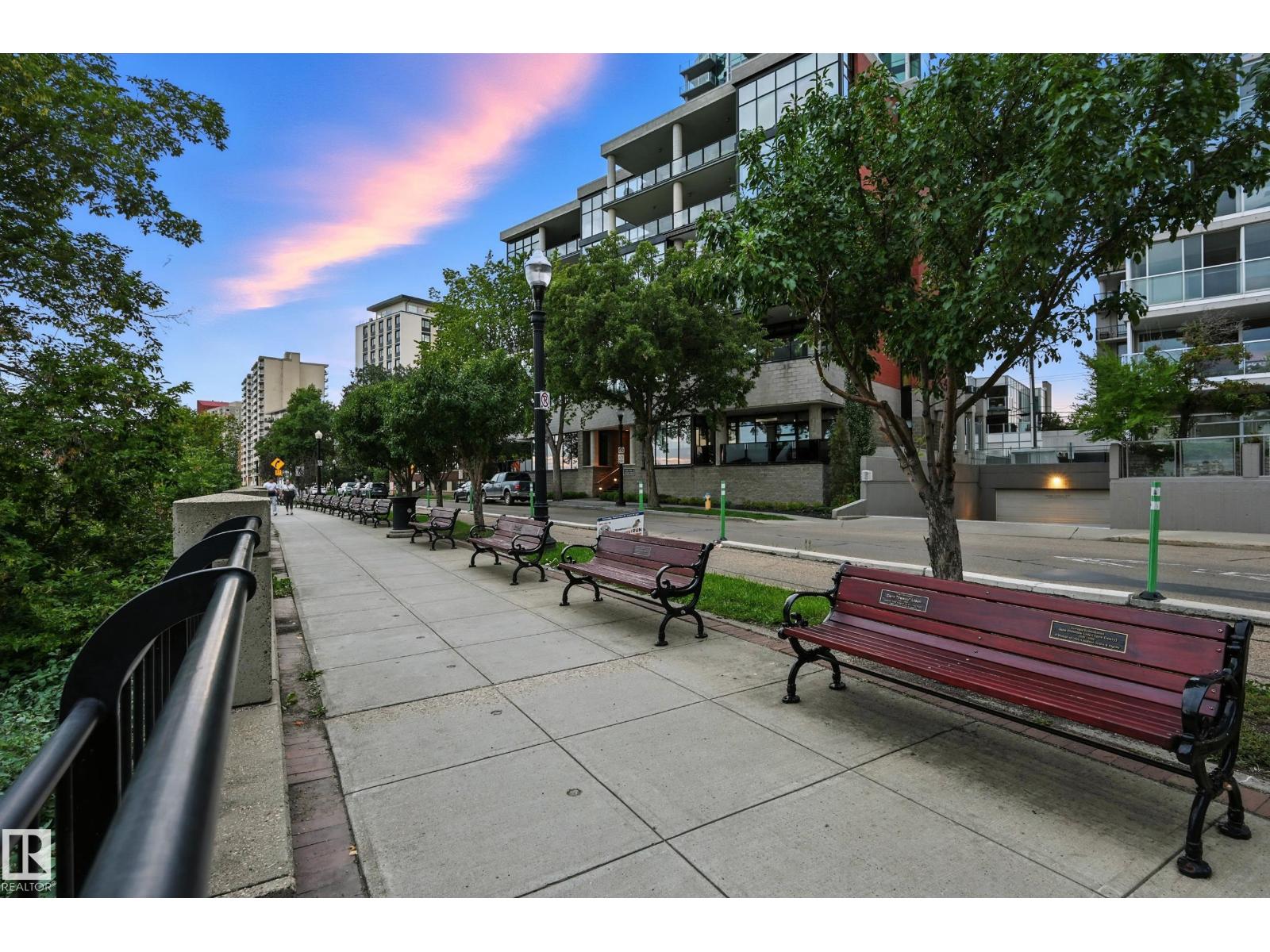 Photo 2 of 1502 12121 Jasper Av Nw, Edmonton AB