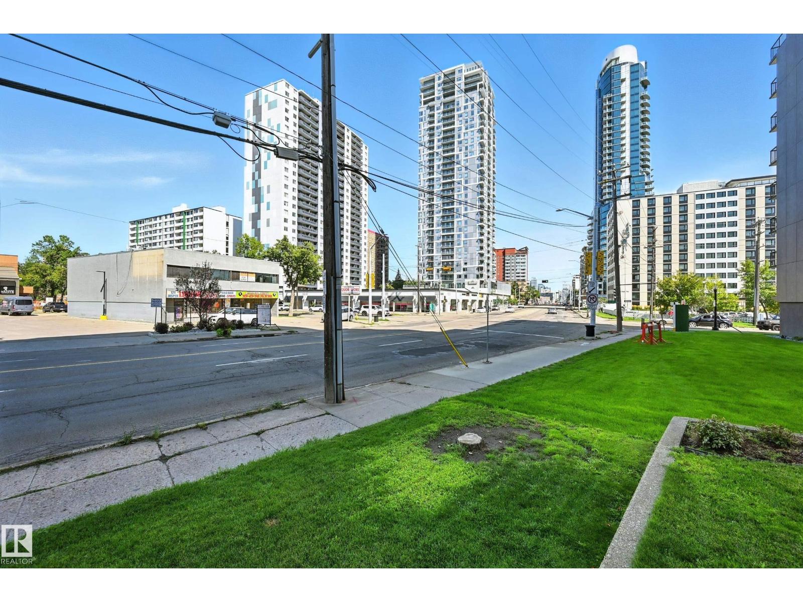 Photo 37 of 1502 12121 Jasper Av Nw, Edmonton AB