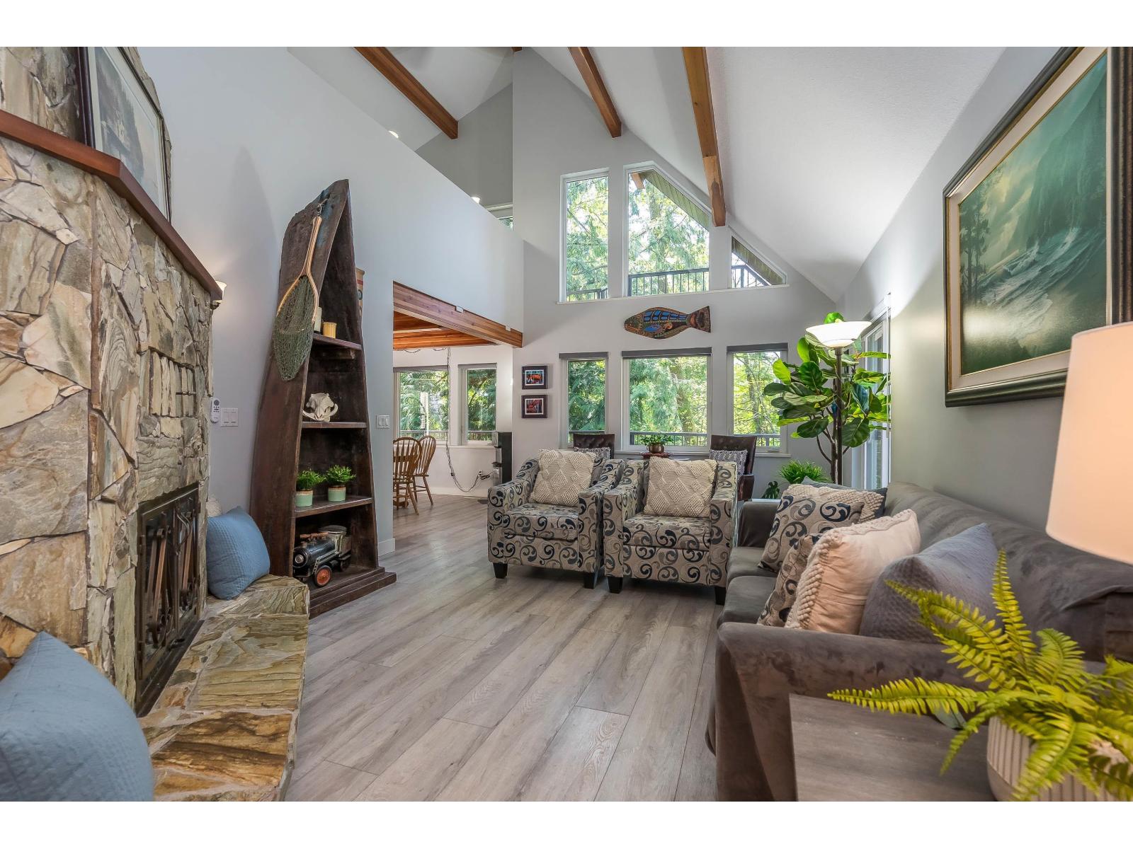 Photo 10 of 4567 Saddlehorn Crescent, Langley BC