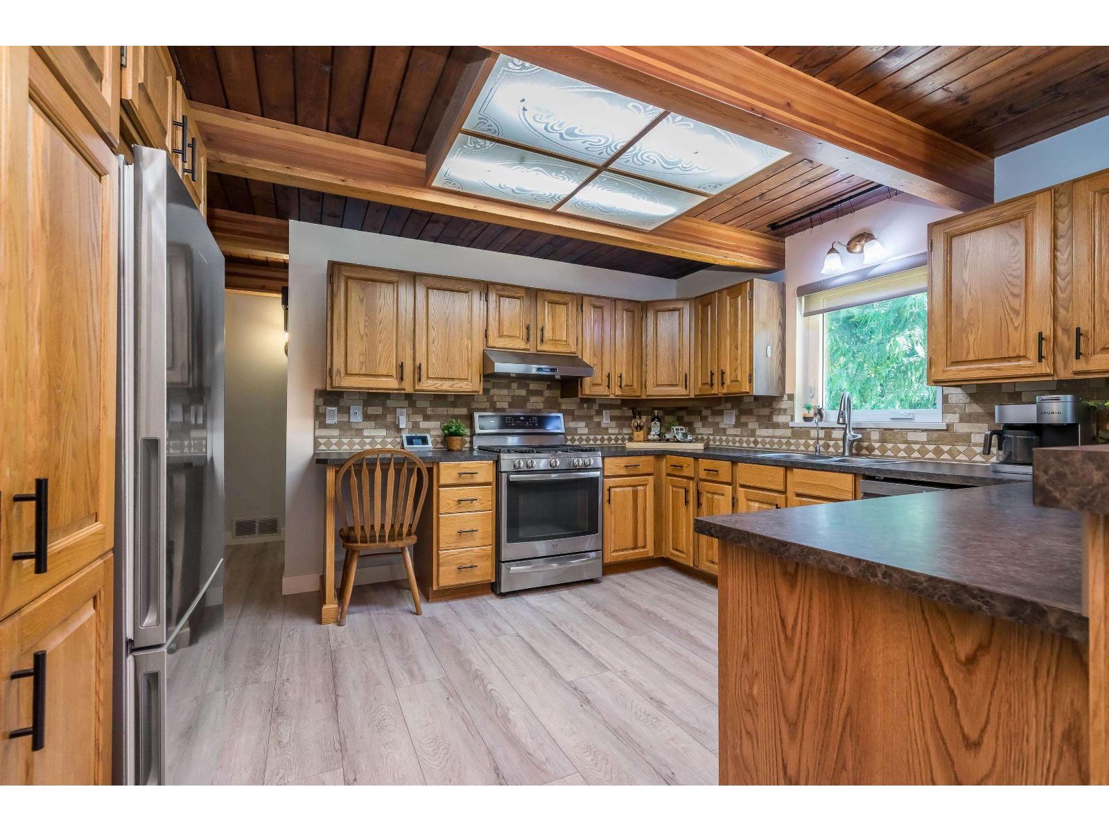 Photo 17 of 4567 Saddlehorn Crescent, Langley BC
