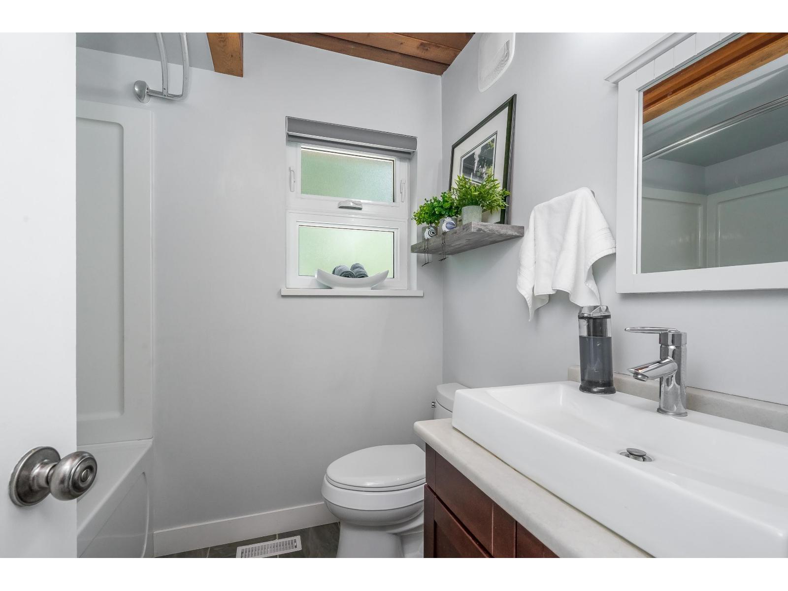 Photo 22 of 4567 Saddlehorn Crescent, Langley BC