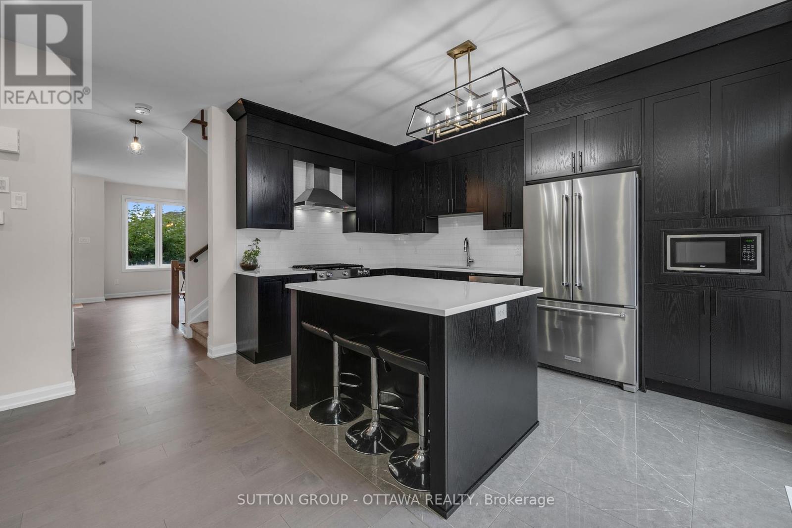 Photo 3 of 179 Point Prim Crescent, Ottawa ON