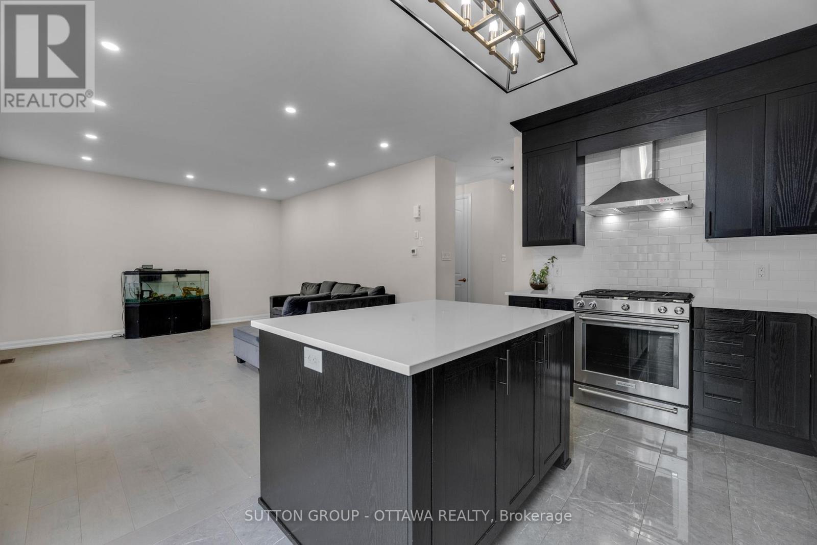 Photo 37 of 179 Point Prim Crescent, Ottawa ON