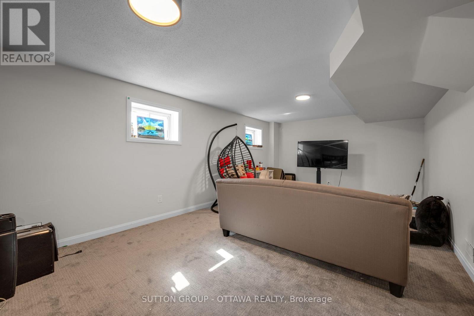 Photo 29 of 179 Point Prim Crescent, Ottawa ON