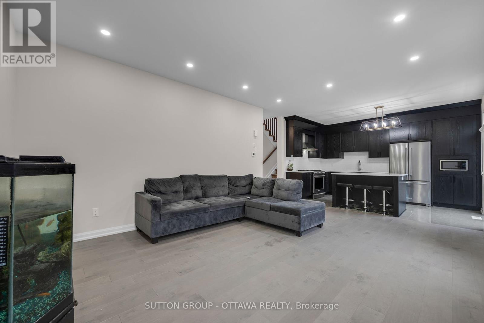 Photo 18 of 179 Point Prim Crescent, Ottawa ON