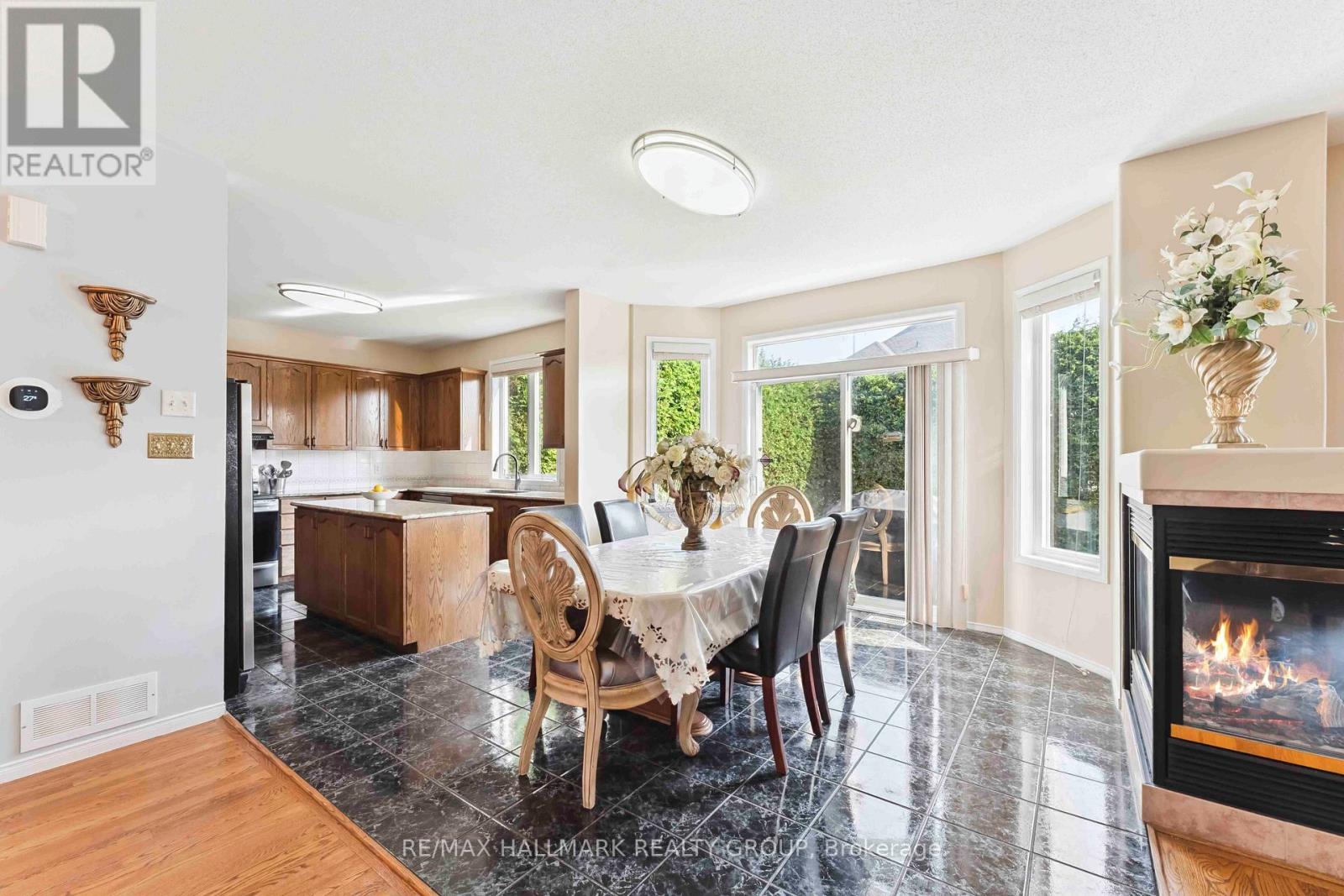 Photo 11 of 551 Chardonnay Drive, Ottawa ON