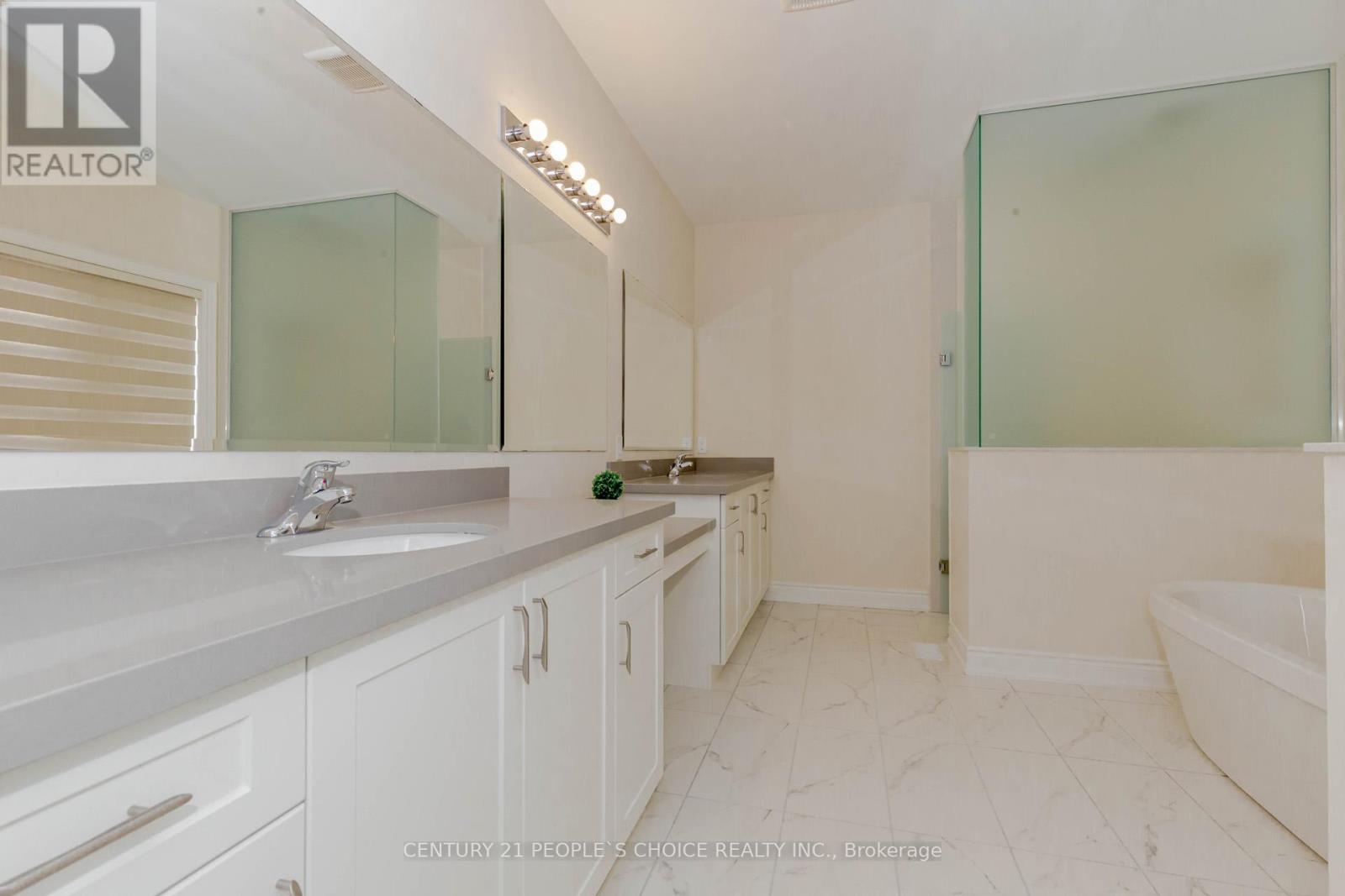 Photo 33 of 5 Bergin Street, Brampton ON