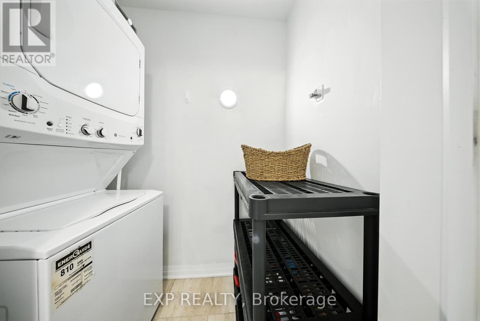Photo 32 of 210 1105 Leger Way, Milton ON