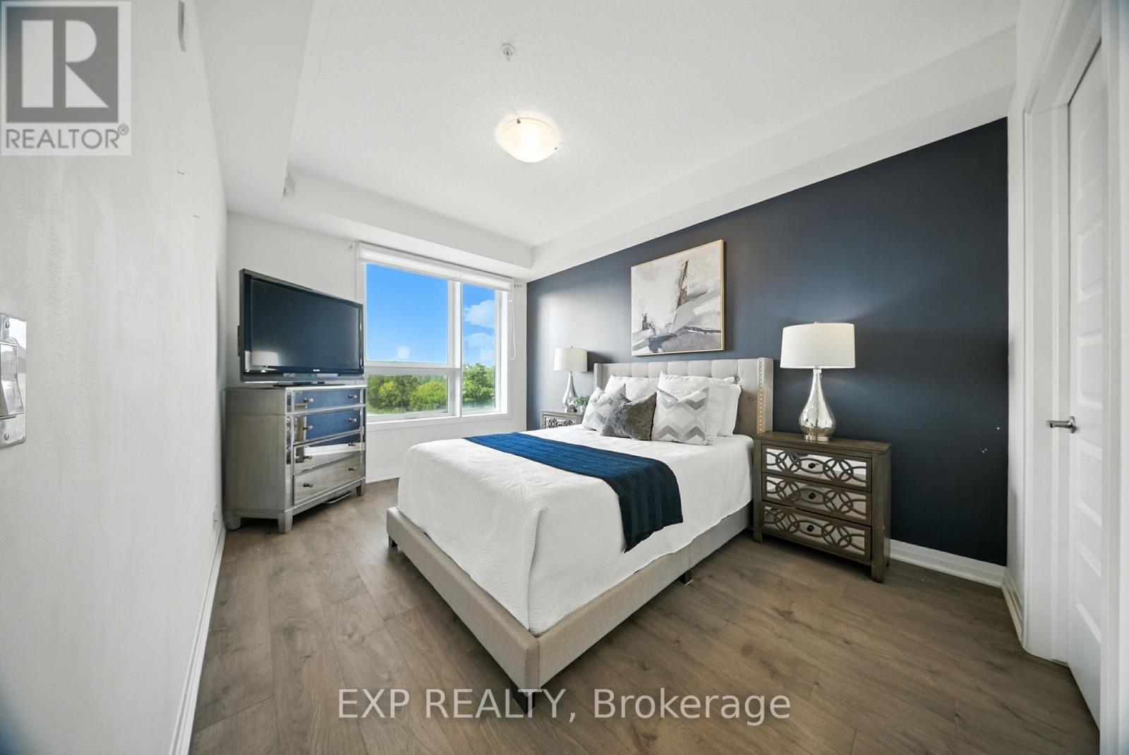 Photo 13 of 210 1105 Leger Way, Milton ON