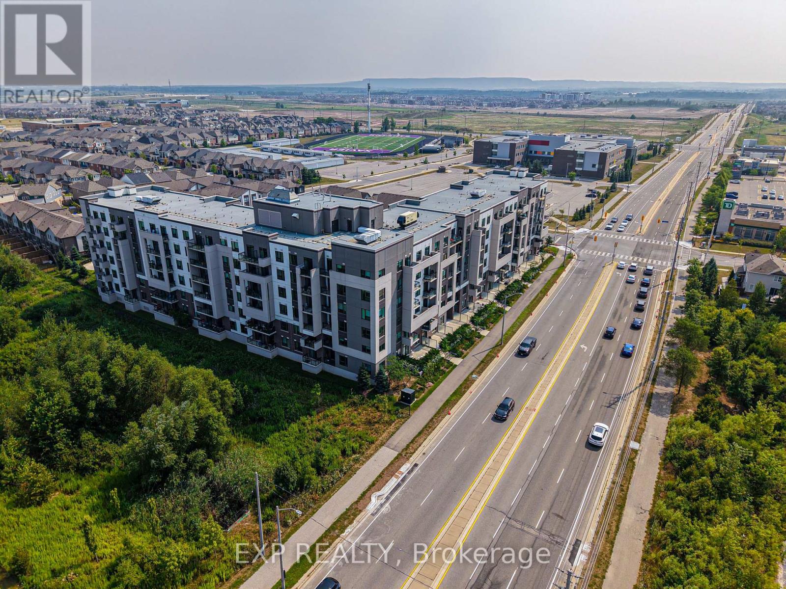 Photo 9 of 210 1105 Leger Way, Milton ON