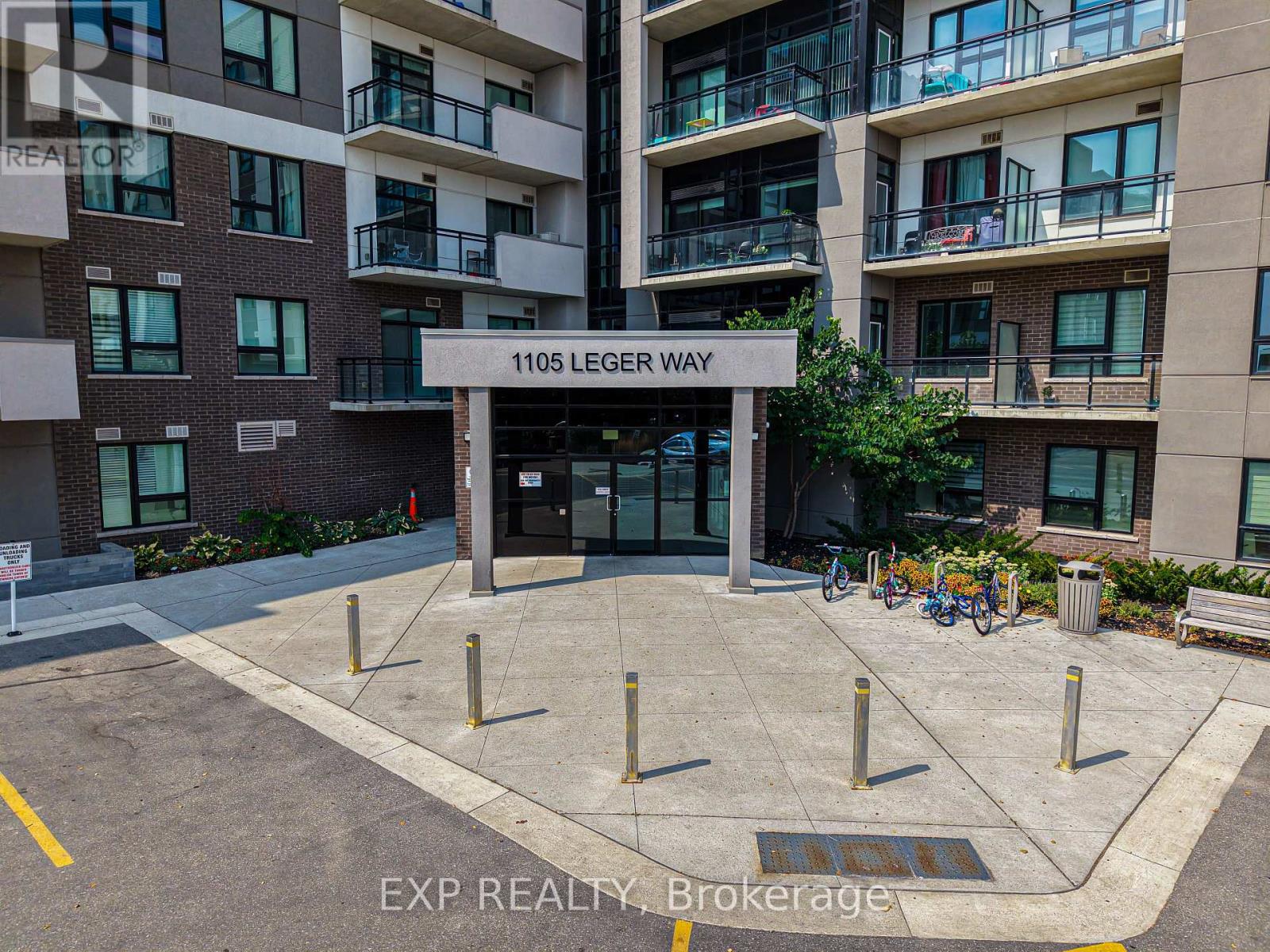 Photo 2 of 210 1105 Leger Way, Milton ON