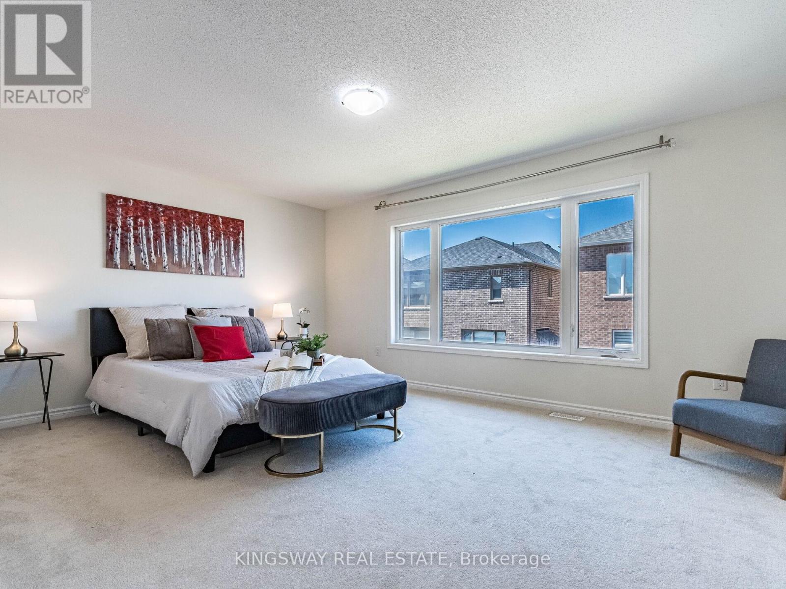 Photo 1 of 1448 Sycamore Garden, Milton ON