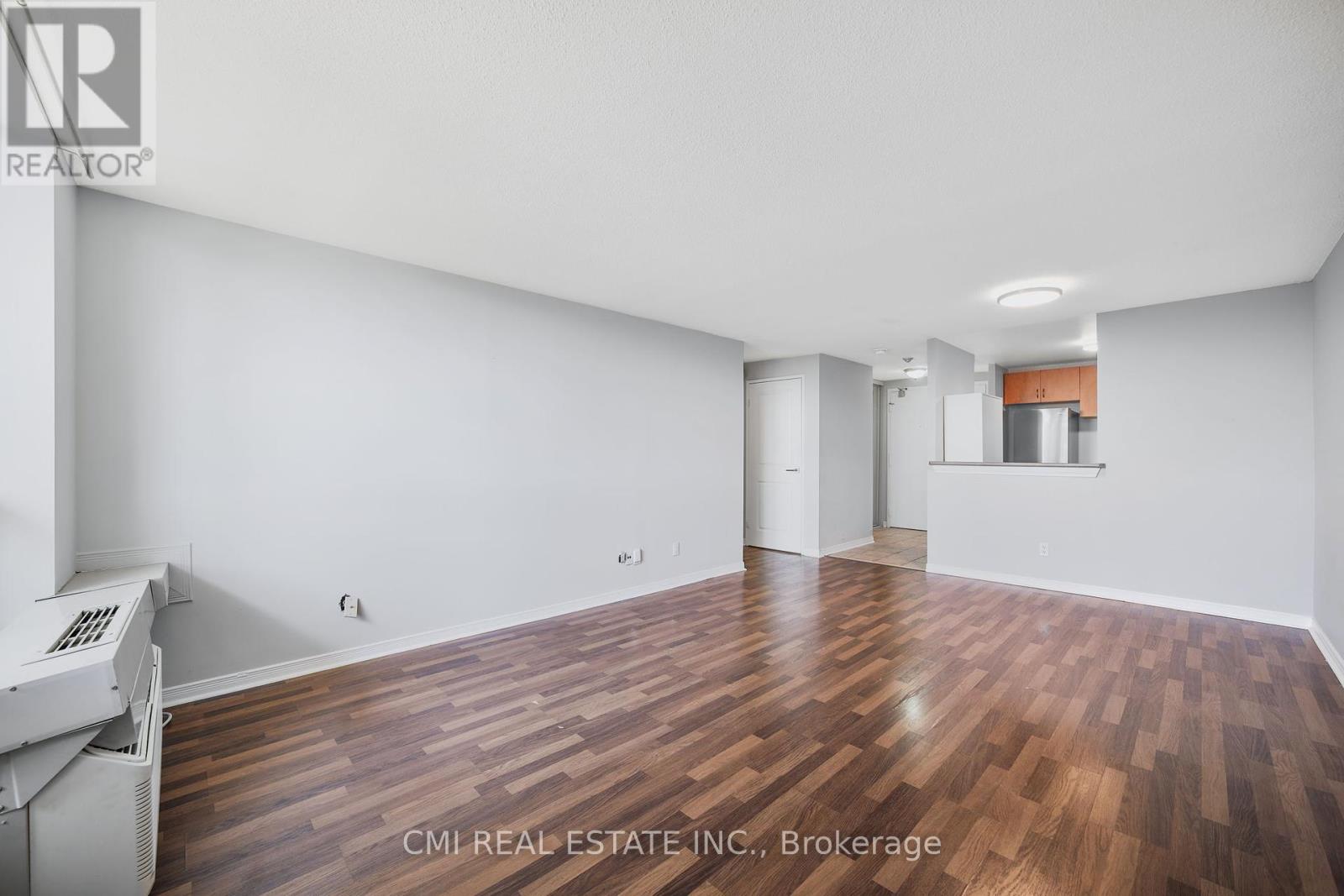 Photo 18 of 302 6720 Glen Erin Drive, Mississauga ON