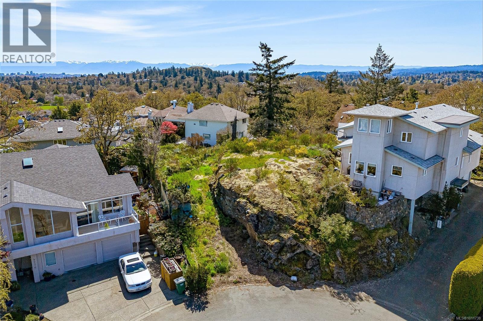 Photo 20 of 4280 Westervelt Pl, Saanich BC