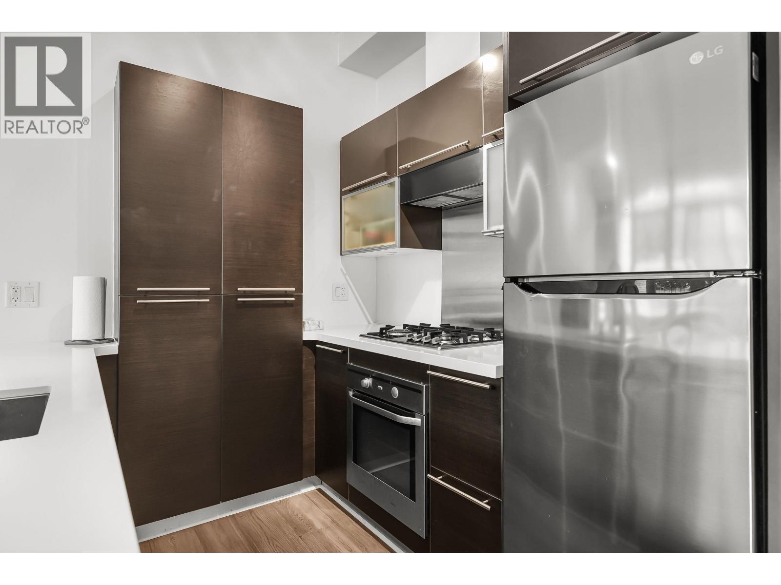 Photo 13 of 204 1252 Hornby Street, Vancouver BC