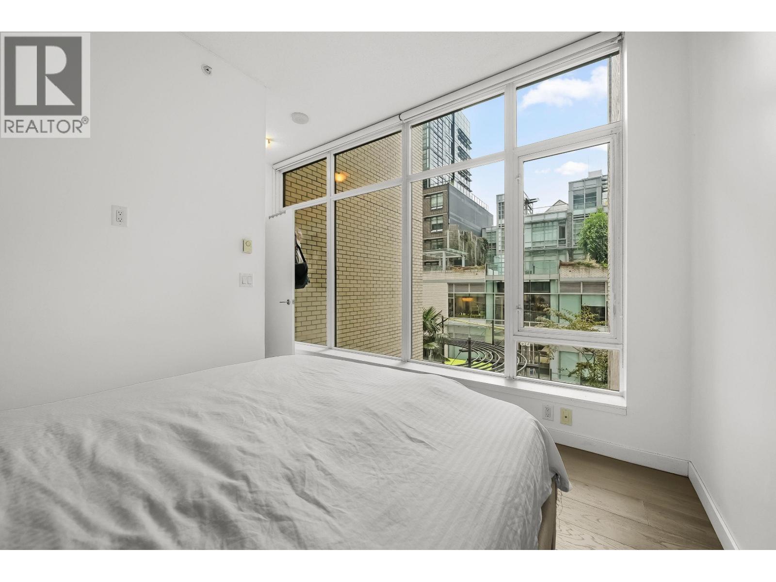 Photo 15 of 204 1252 Hornby Street, Vancouver BC
