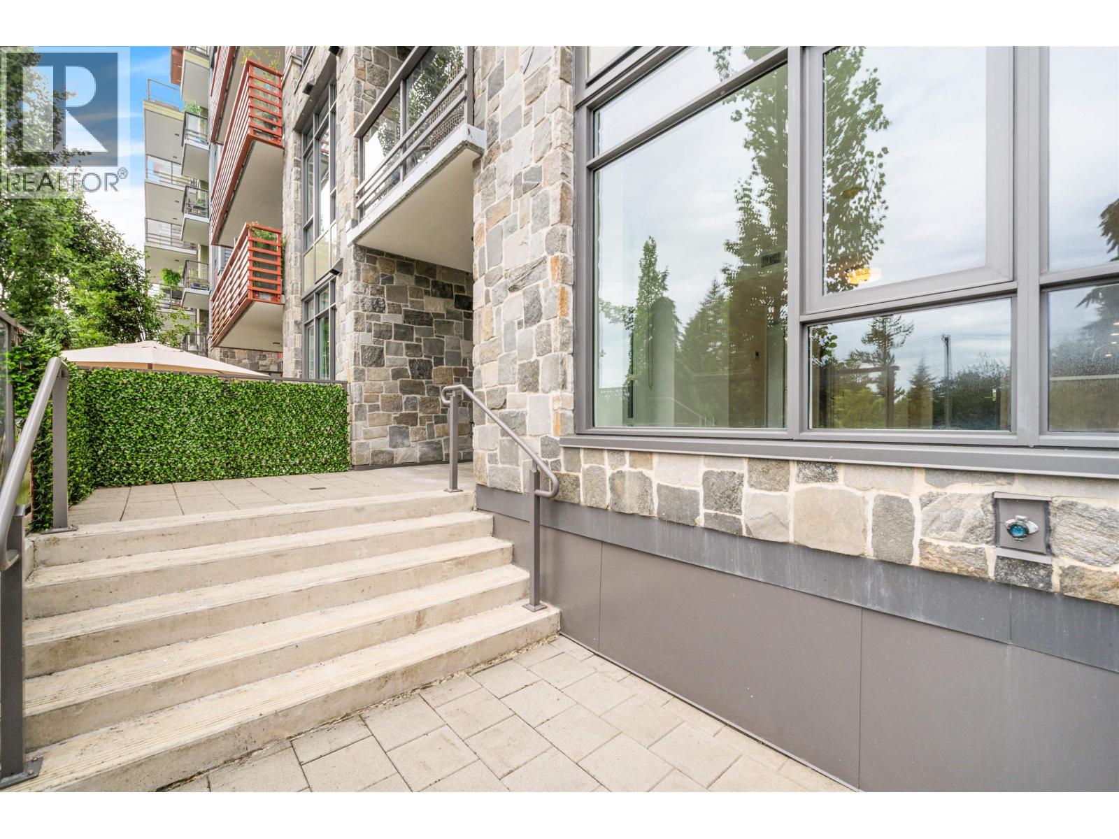 Photo 4 of 107 2738 Library Lane, North Vancouver BC