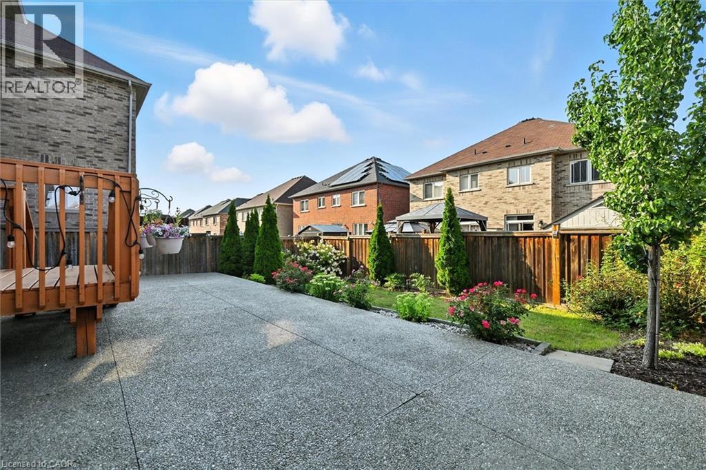 Photo 40 of 167 Alessio Drive, Hamilton ON