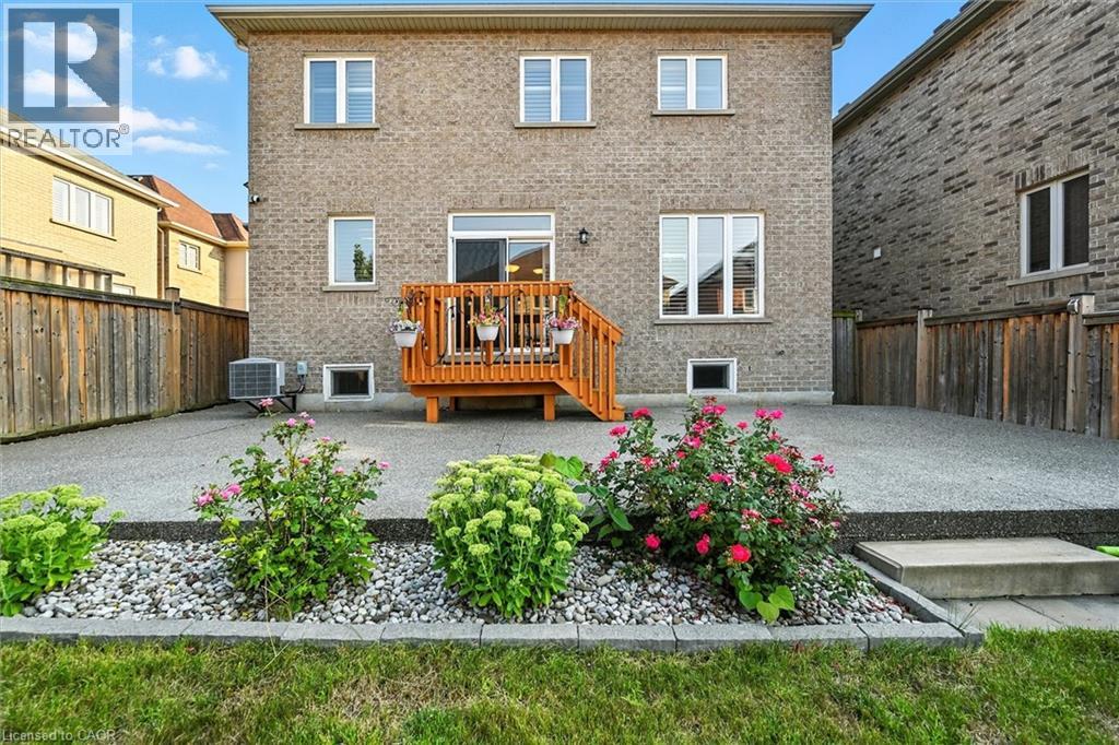 Photo 43 of 167 Alessio Drive, Hamilton ON