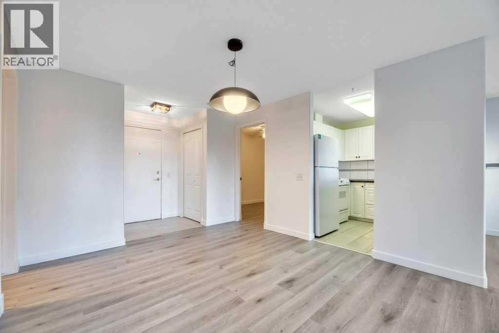 Single Family House for Sale in   Somervale Court SW Somerset Calgary 