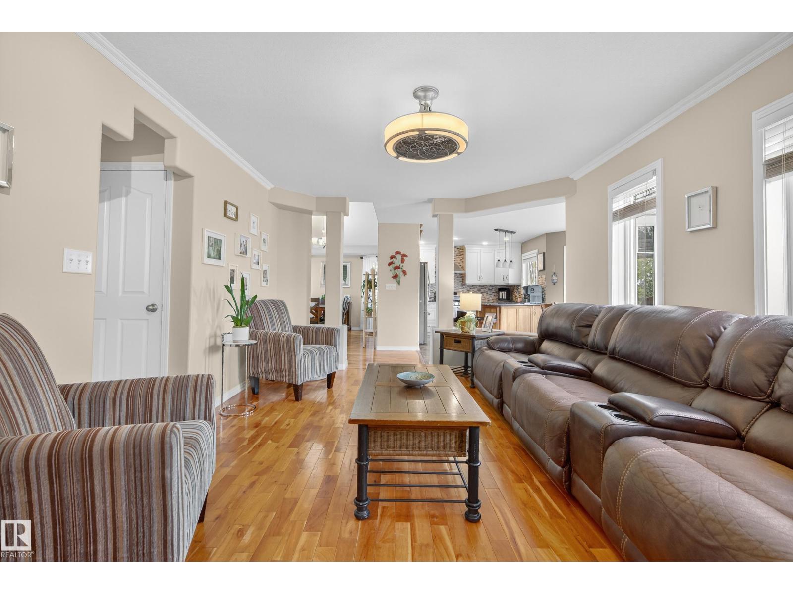 Photo 16 of 394 Hollick Kenyon Rd Nw, Edmonton AB