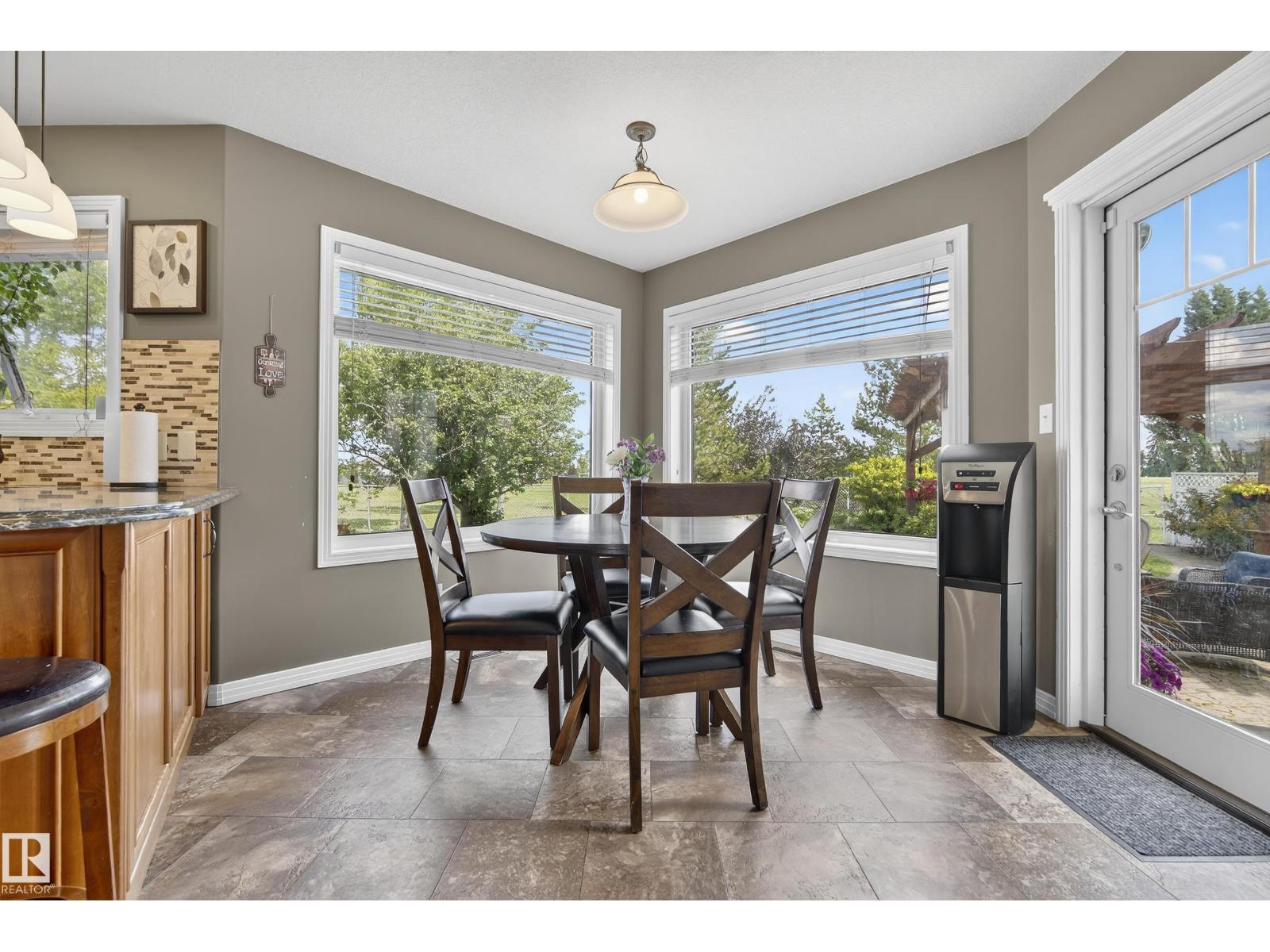 Photo 5 of 394 Hollick Kenyon Rd Nw, Edmonton AB