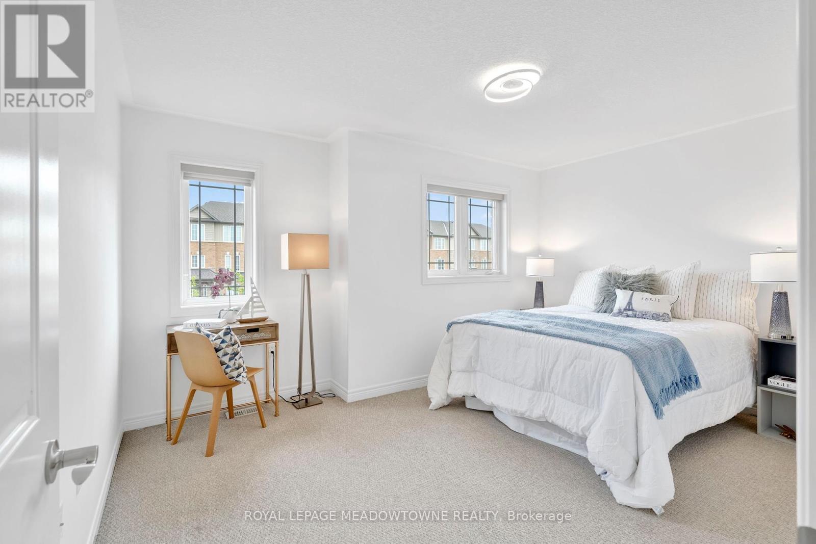 Photo 31 of 266 Dalgleish Trail, Hamilton ON