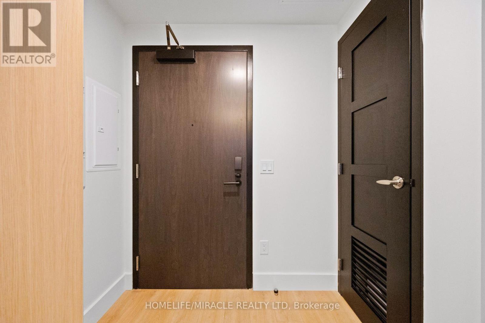 Photo 5 of 1711 145 Columbia Street W, Waterloo ON