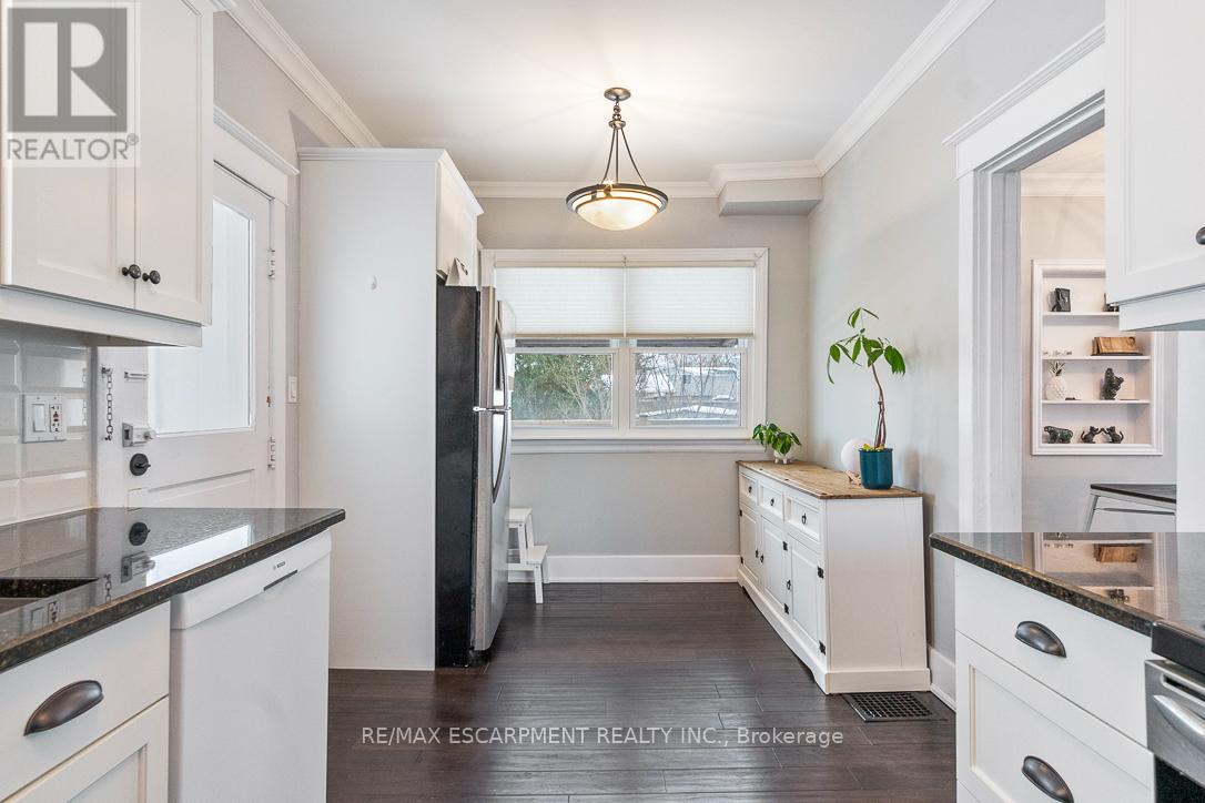 Photo 16 of 1 4297 East Avenue, Lincoln ON