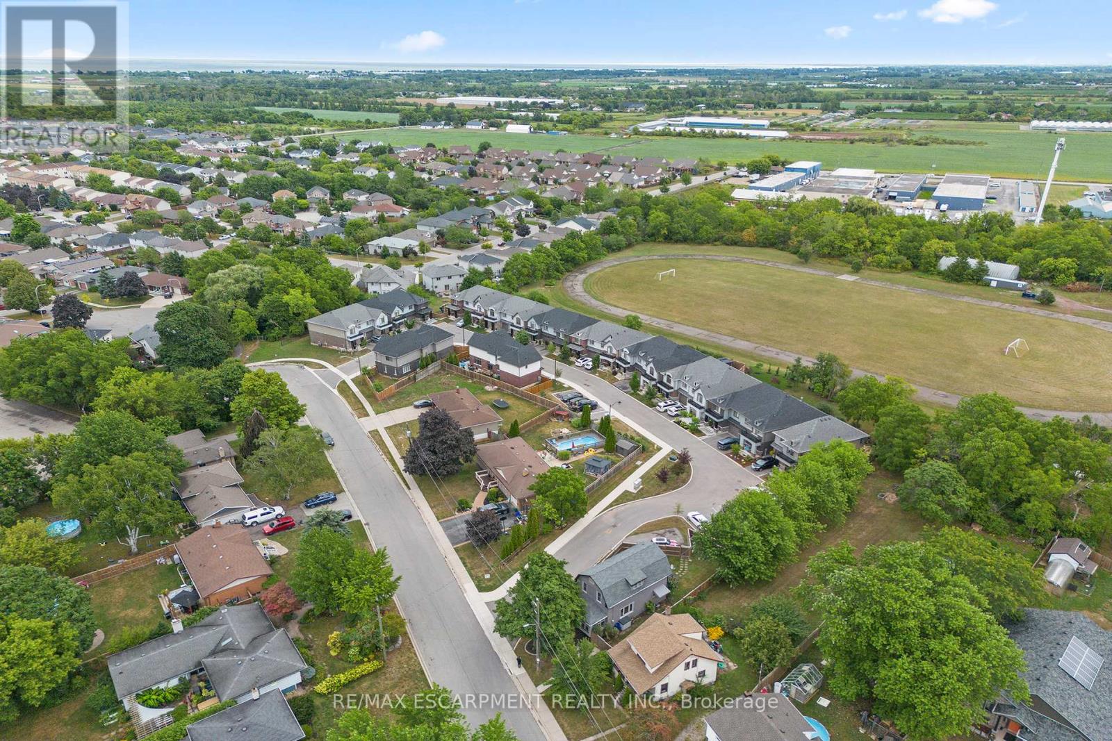 Photo 30 of 1 4297 East Avenue, Lincoln ON