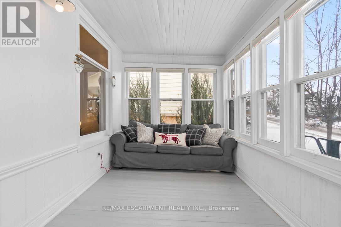 Photo 5 of 1 4297 East Avenue, Lincoln ON