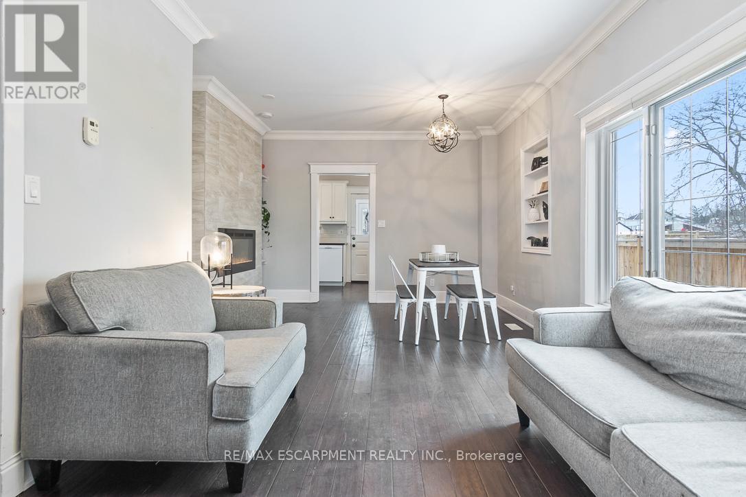Photo 8 of 1 4297 East Avenue, Lincoln ON